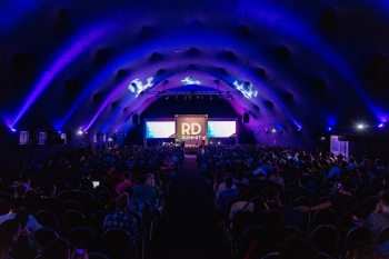 Turismo de eventos movimenta economia de Florianópolis