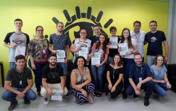 Alunos do SENAI Alto Vale recebem homenagem