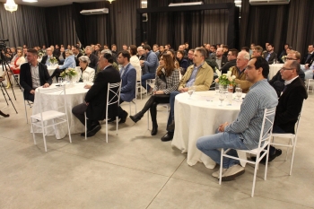 Programa Refloresta Alto Vale pretende atender demanda por matéria-prima na região