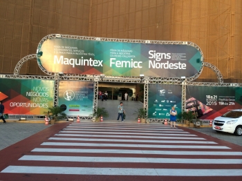 Moda praia, estamparia, denim e as principais tendências que serão discutidas no Fórum de Informações da feira Maquintex