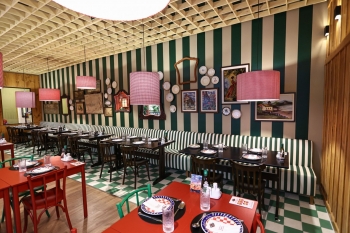 Galeto Mamma Mia resgata a memória afetiva dos imigrantes italianos em seus projetos arquitetônicos