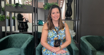 Empresária superou baques financeiros, venceu a depressão e fatura R$5 milhões no mundo dos games