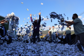 Cravil sorteia prêmios no seu aniversário de 50 anos